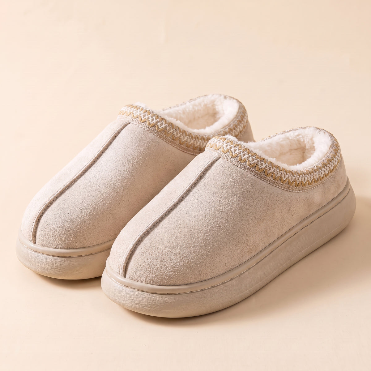 Chaussons Nordique Femme effet daim – Beige