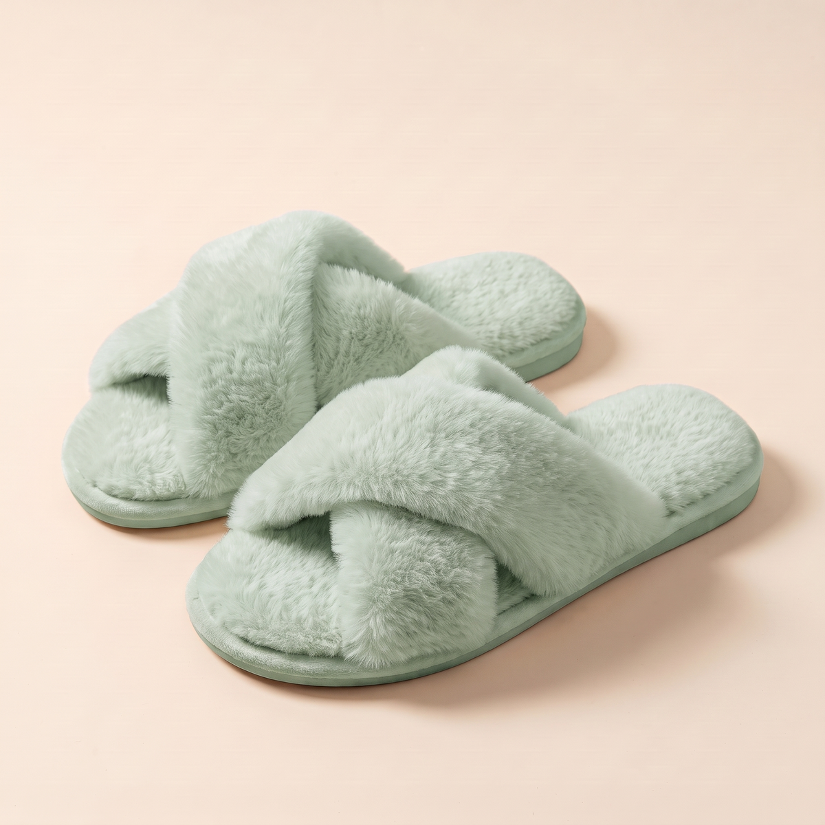 Claquettes Nuage Femme fausse fourrure – Vert d'eau