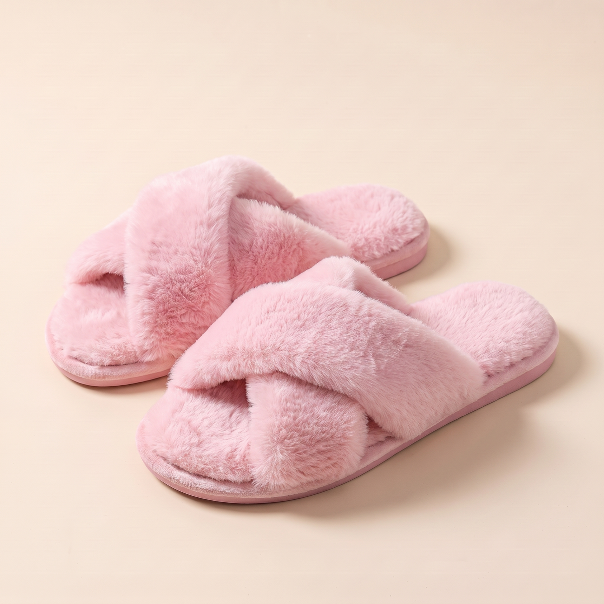 Claquettes Nuage Femme fausse fourrure – Rose bonbon