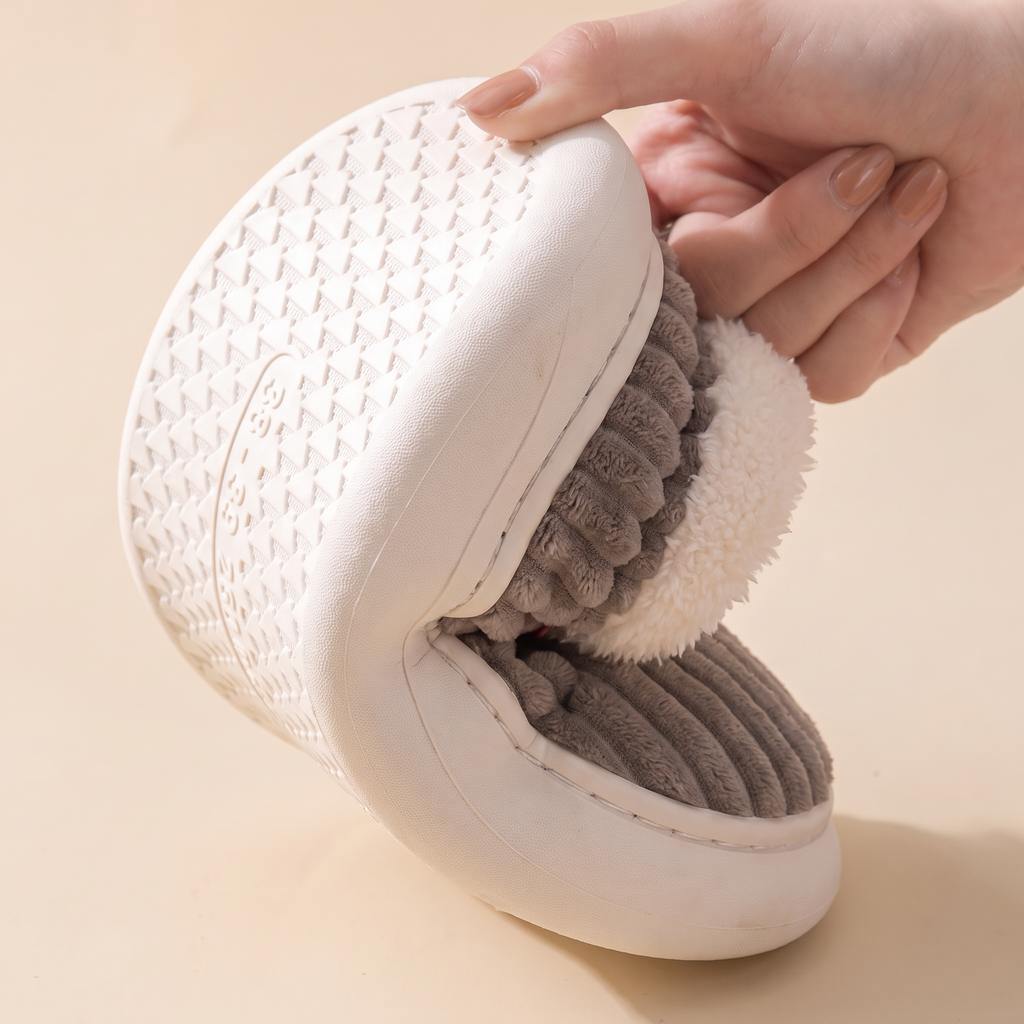 Flexible, rutschfeste Sohle der Cocon Damen-Hausschuhe in Taupe